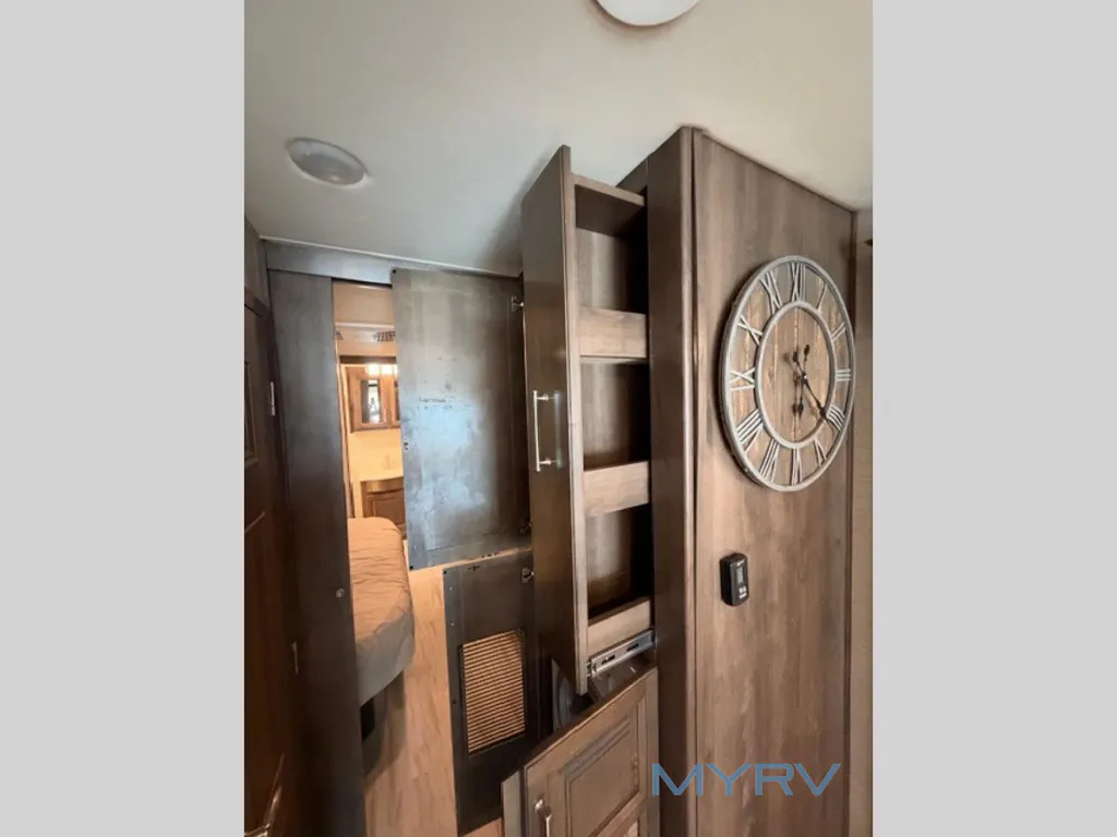 2019 Entegra Coach Emblem 36U, Photos photo 31