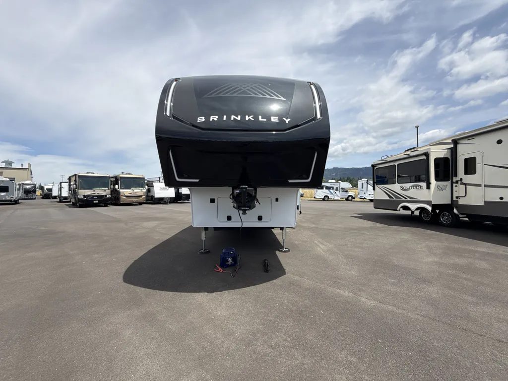 2025 Brinkley Model Z 2670, Photos photo 4