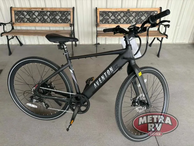 2025 AVENTON SOLTERA 2 Onyx Black - Main photo