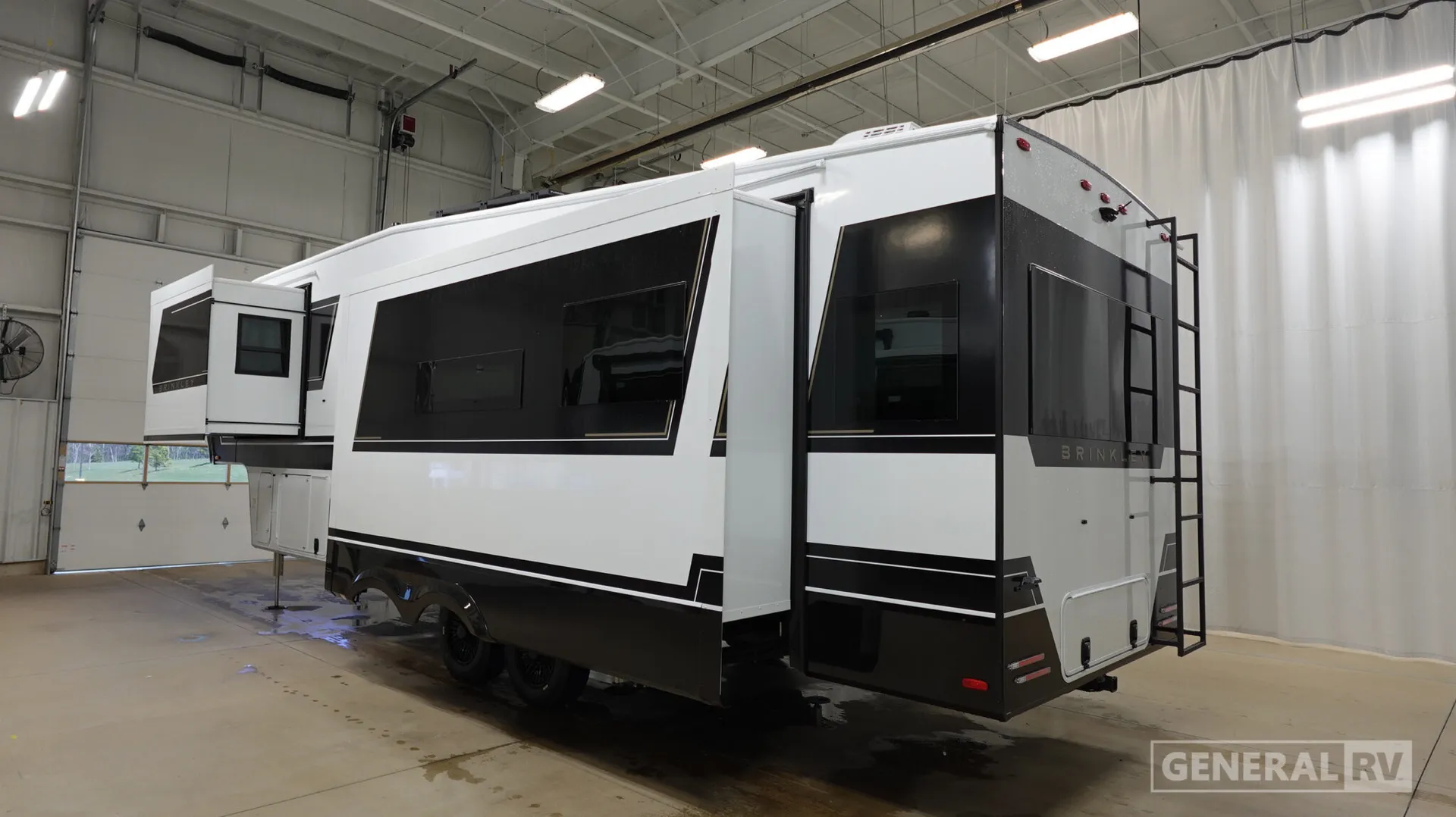 2026 Brinkley Model Z 3100 - Photo 4