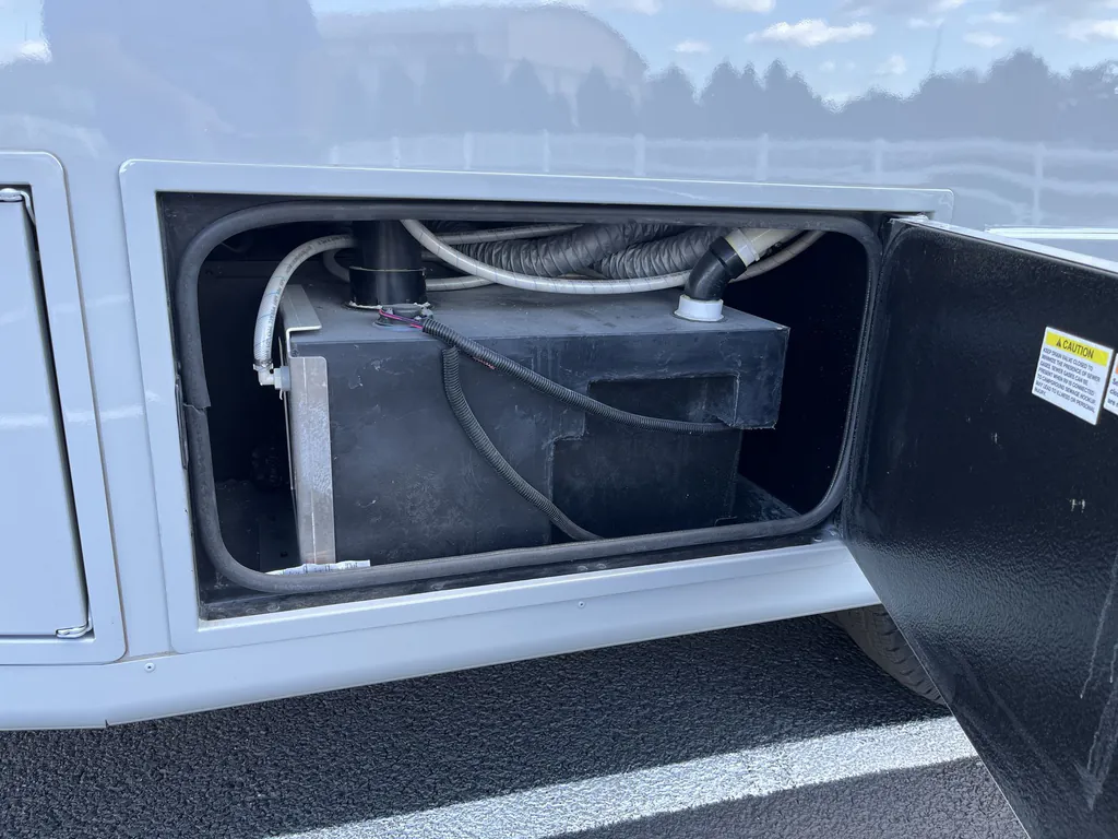 2027 Tiffin Wayfarer 25 PW, Photos photo 24