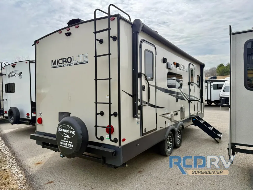2022 Forest River Flagstaff Micro Lite 25FBS, Photos photo 6