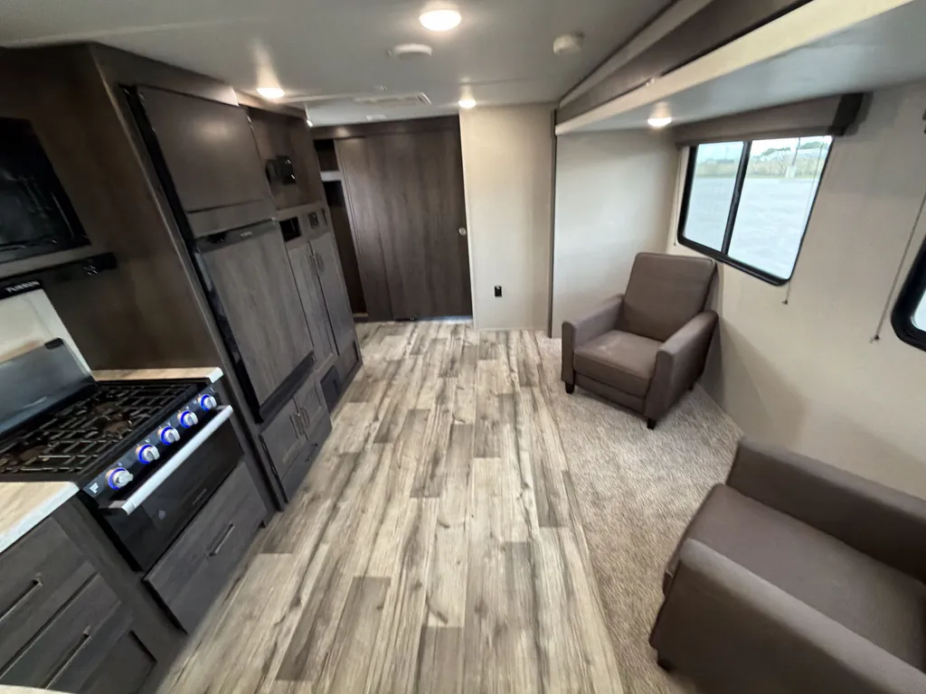 2023 Grand Design Transcend Xplor 321BH, Photos photo 4