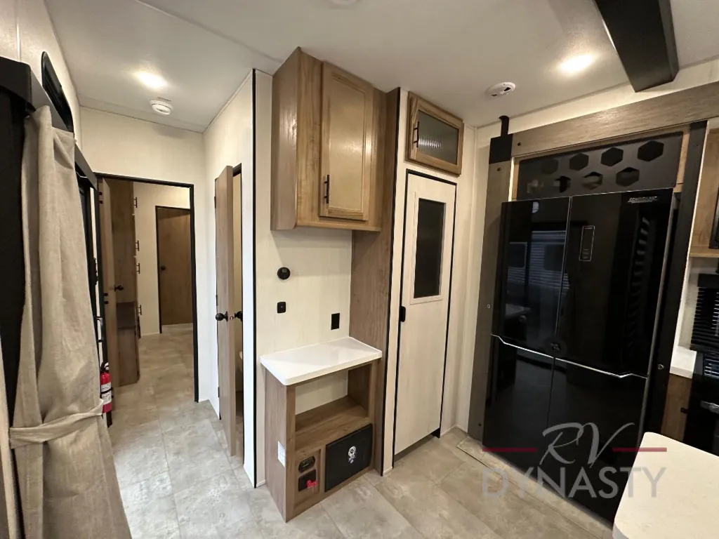 2025 Forest River Cherokee Timberwolf 39NA, Photos photo 45