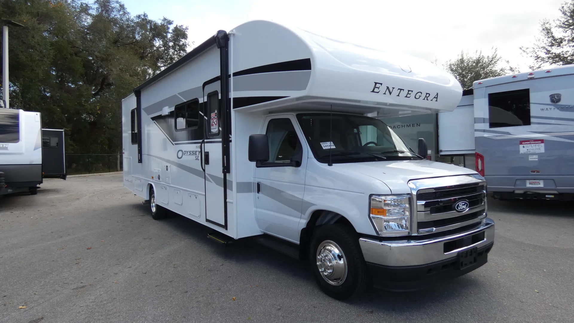 2026 Entegra Coach Odyssey SE 29KF - Photo 2
