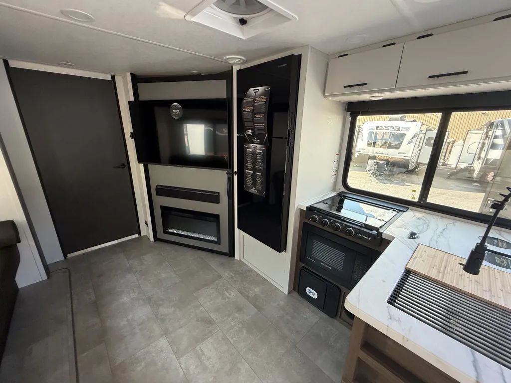 2027 Forest River Tracer 275BH, Photos photo 16