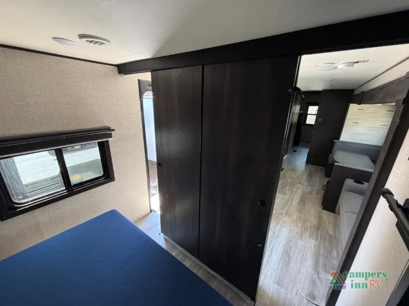 2023 Jayco Jay Flight 324BDS - Photo 4