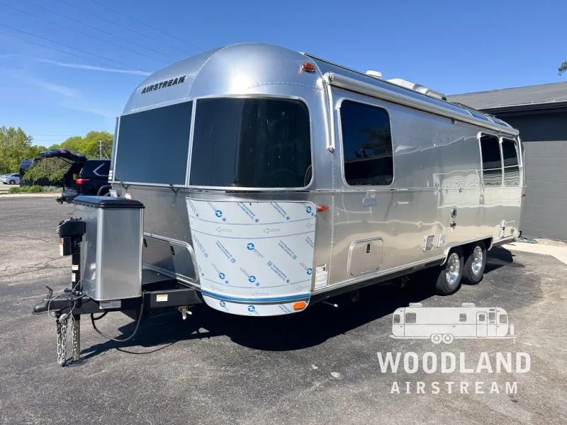 2026 Airstream Globetrotter 25FB - Photo 4