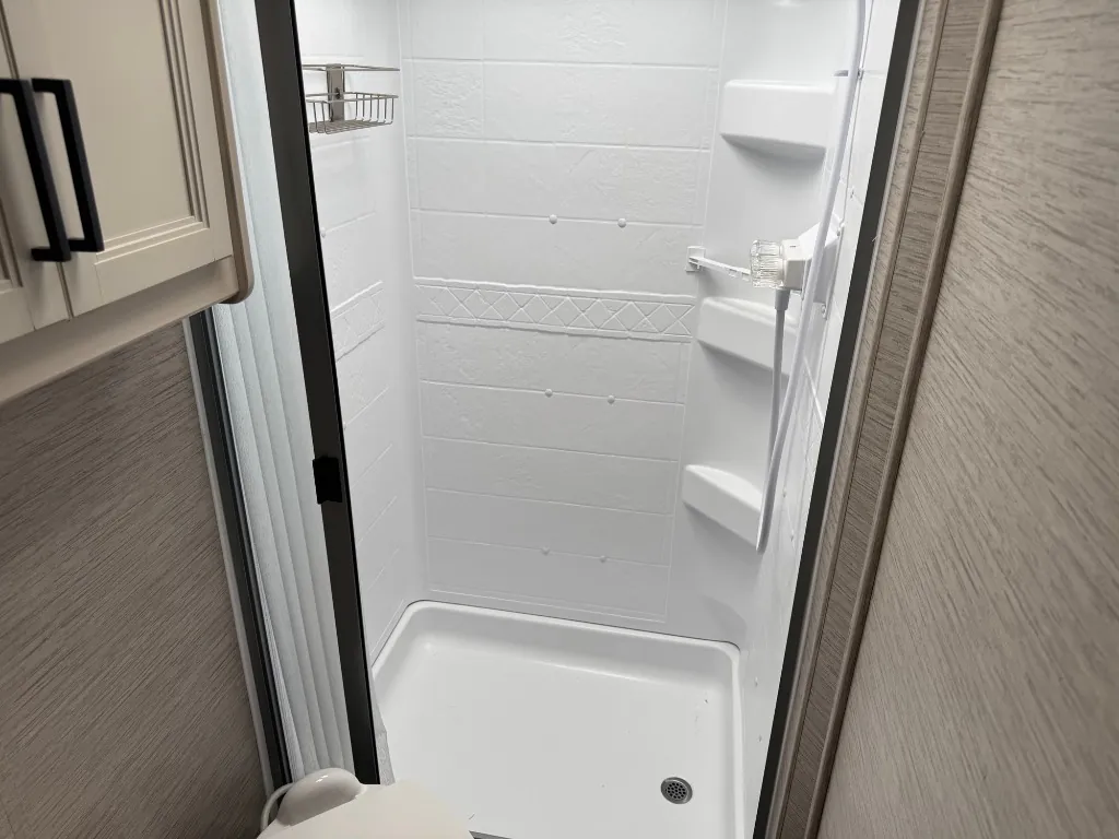 2022 Thor Motor Coach Freedom Elite 27FE, Photos photo 15