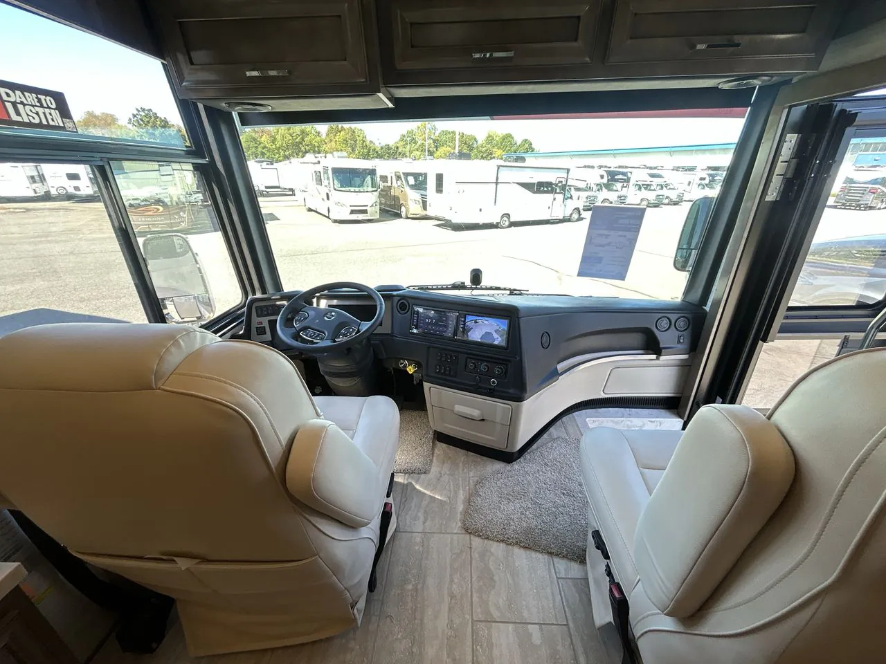 2026 Newmar Ventana 4340 - Photo 4