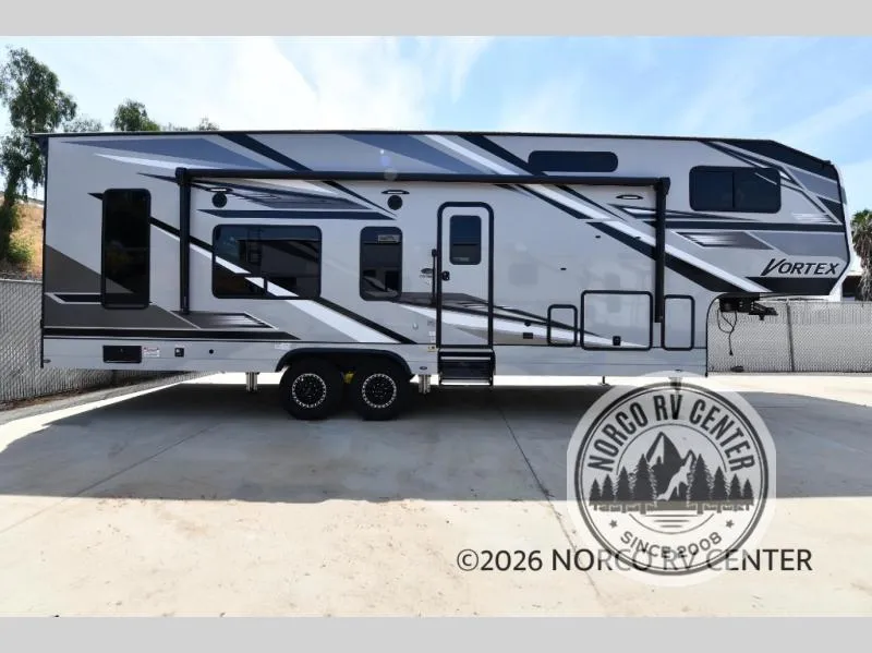 2026 Genesis Supreme Vortex V3219CRSB - Photo 2
