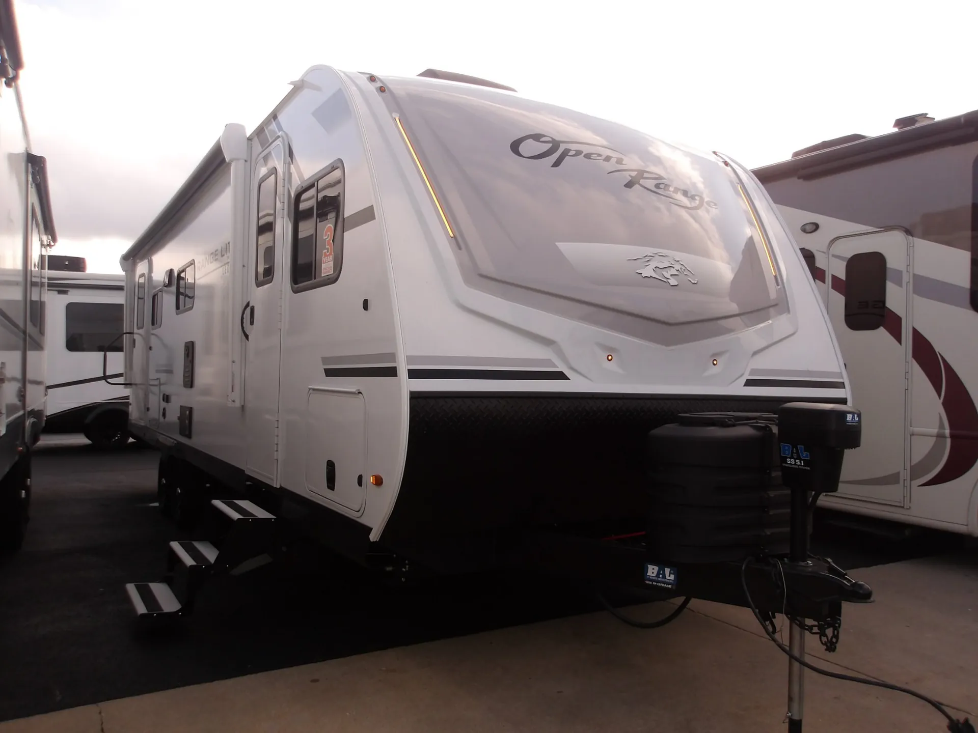 2026 Highland Ridge Range Lite 260RLL - Photo 2