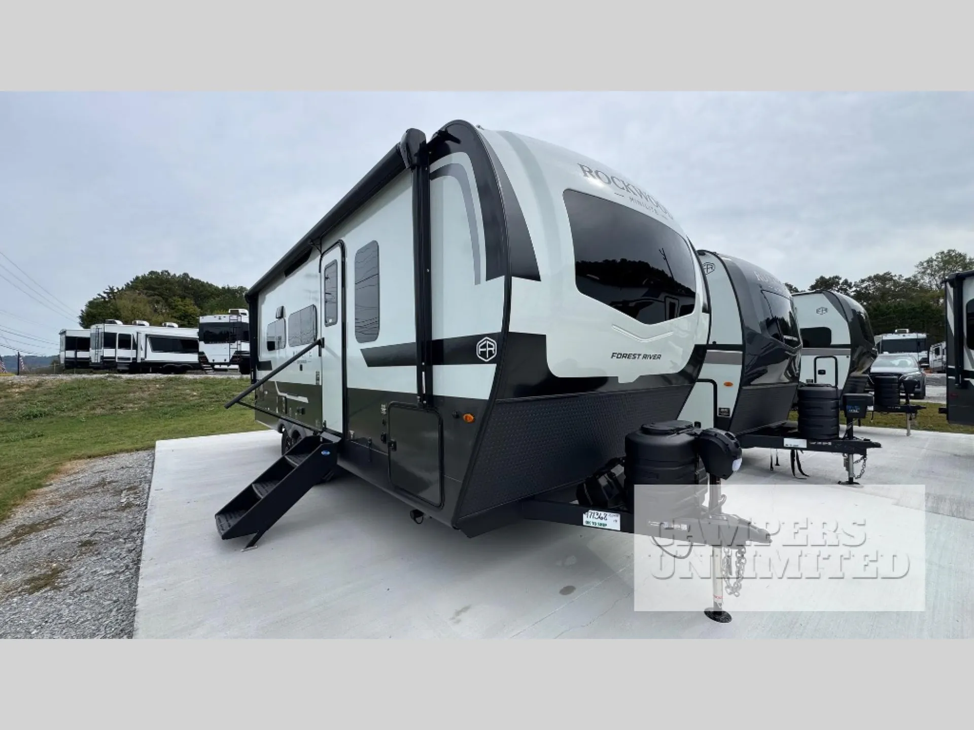 2027 Forest River Rockwood Mini Lite 2524FBT - Photo 3
