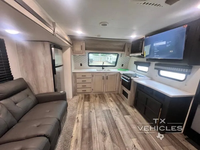 2021 KZ Connect SE 221FKKSE - Main photo
