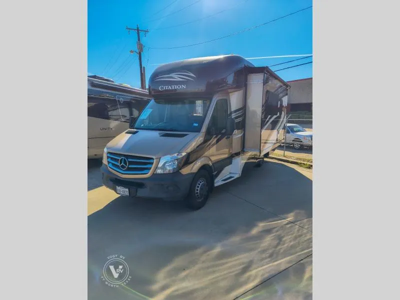 2016 Thor Motor Coach Citation Sprinter 24SL - Photo 3