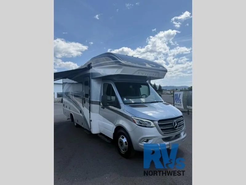 2023 Entegra Coach Qwest 24R - Photo 3