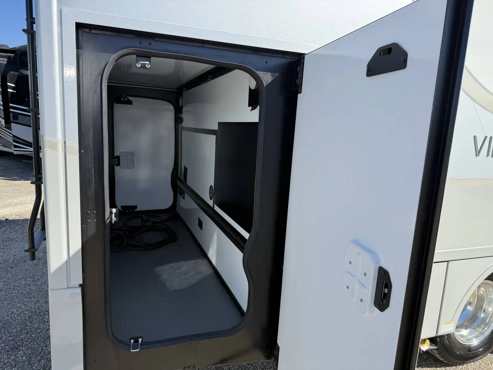 2027 Winnebago View 24R - Photo 4