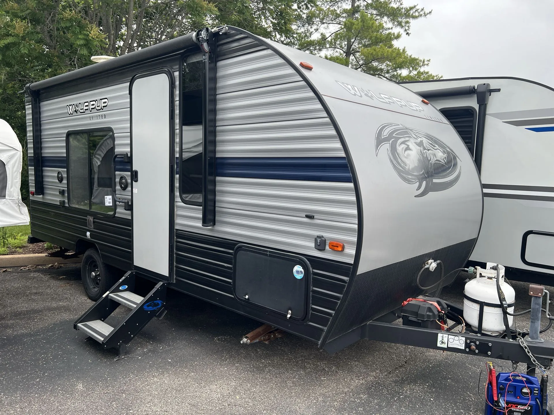2019 Forest River Cherokee Wolf Pup 16FQ - Photo 4