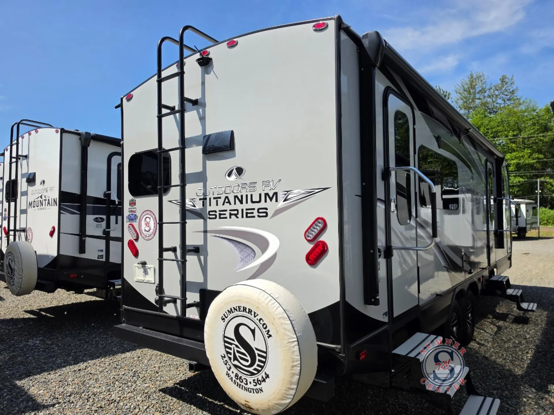 2025 Outdoors RV Black Stone Titanium Series 260KRS - Photo 3