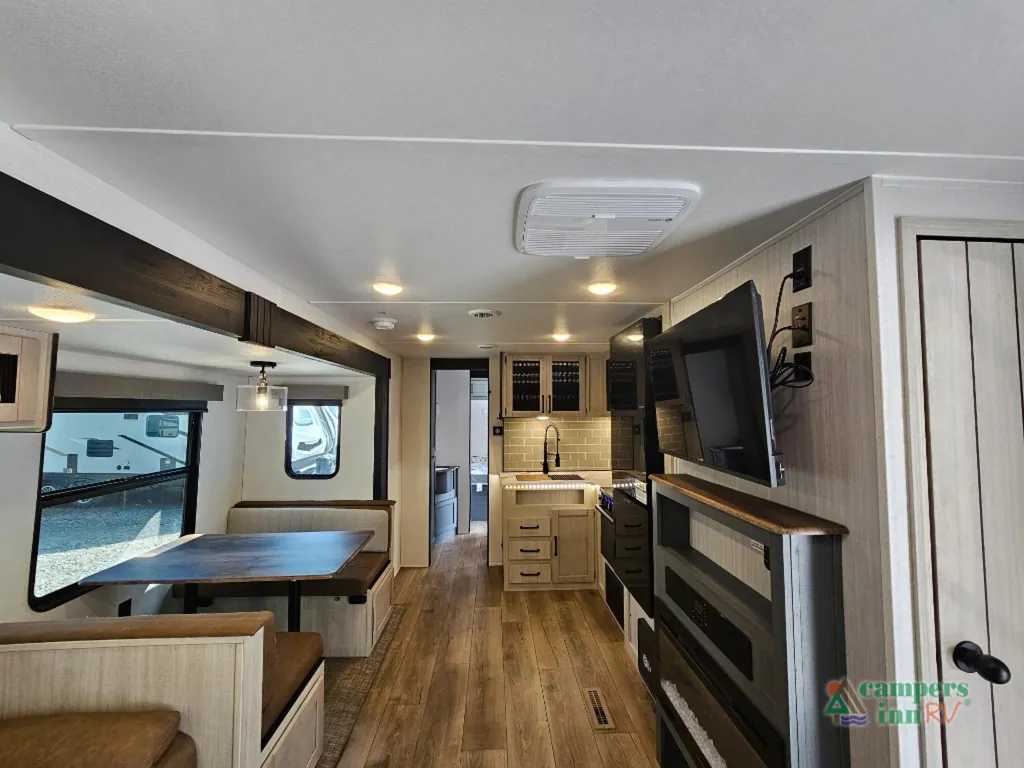 2026 Palomino Puma 337BH, Photos photo 12