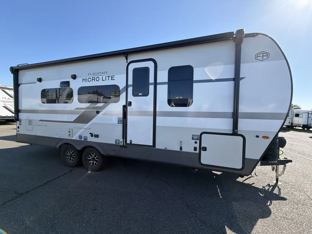 2026 Forest River Flagstaff Micro Lite 25FBT, Photos photo 5