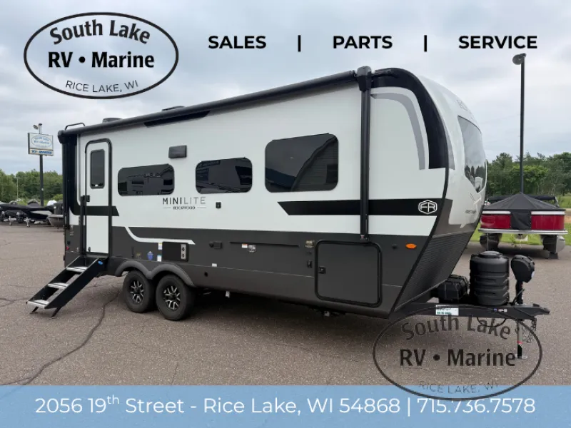 2027 Forest River Rockwood Mini Lite 2205S - Photo 2