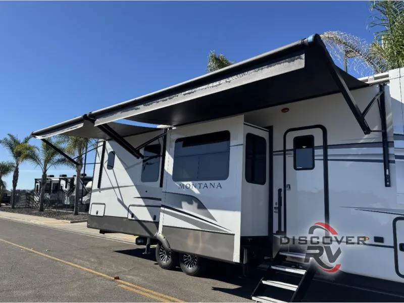 2024 Keystone Montana 3761FL - Photo 4