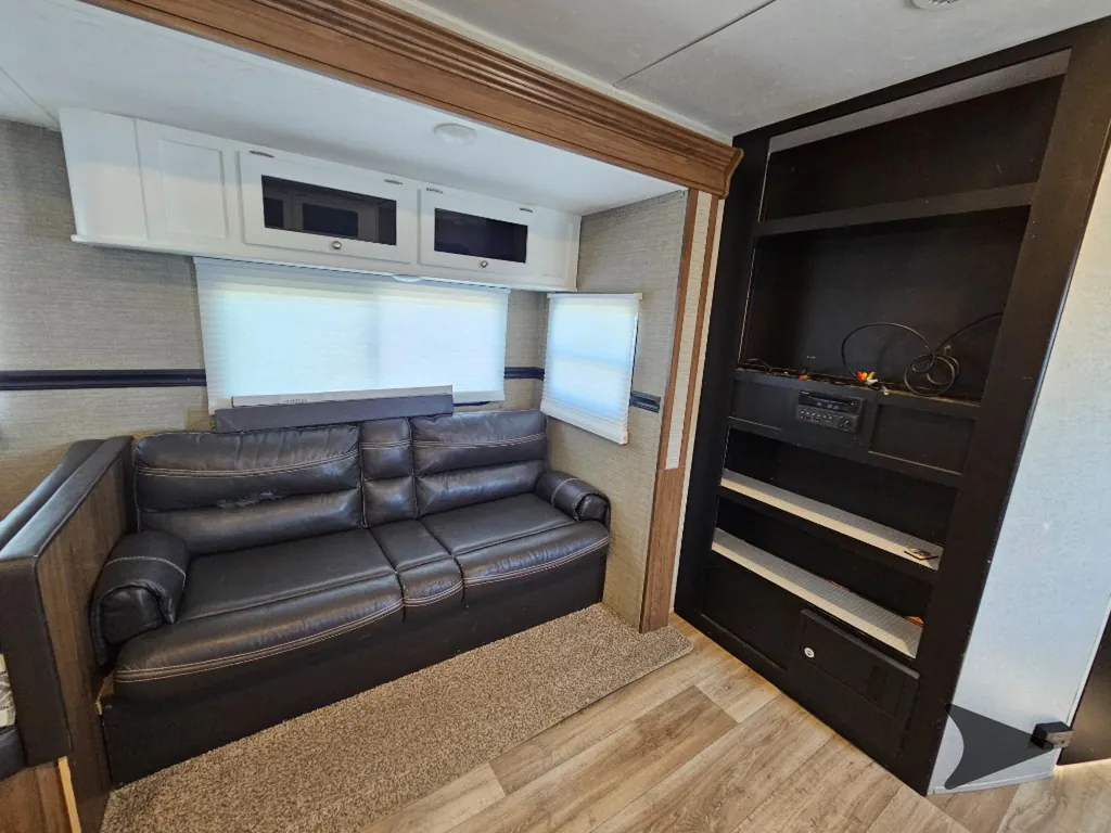 2018 Dutchmen Aspen Trail 2880RKS, Photos photo 8