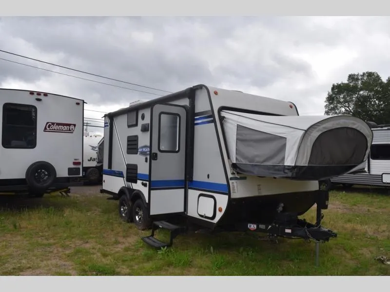 2018 Jayco Jay Feather 17XFD - Photo 3