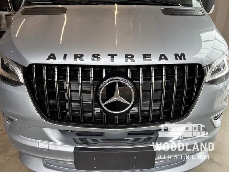 2026 Airstream Interstate 24GL Tommy Bahama Edition New    Std. Model - Photo 2