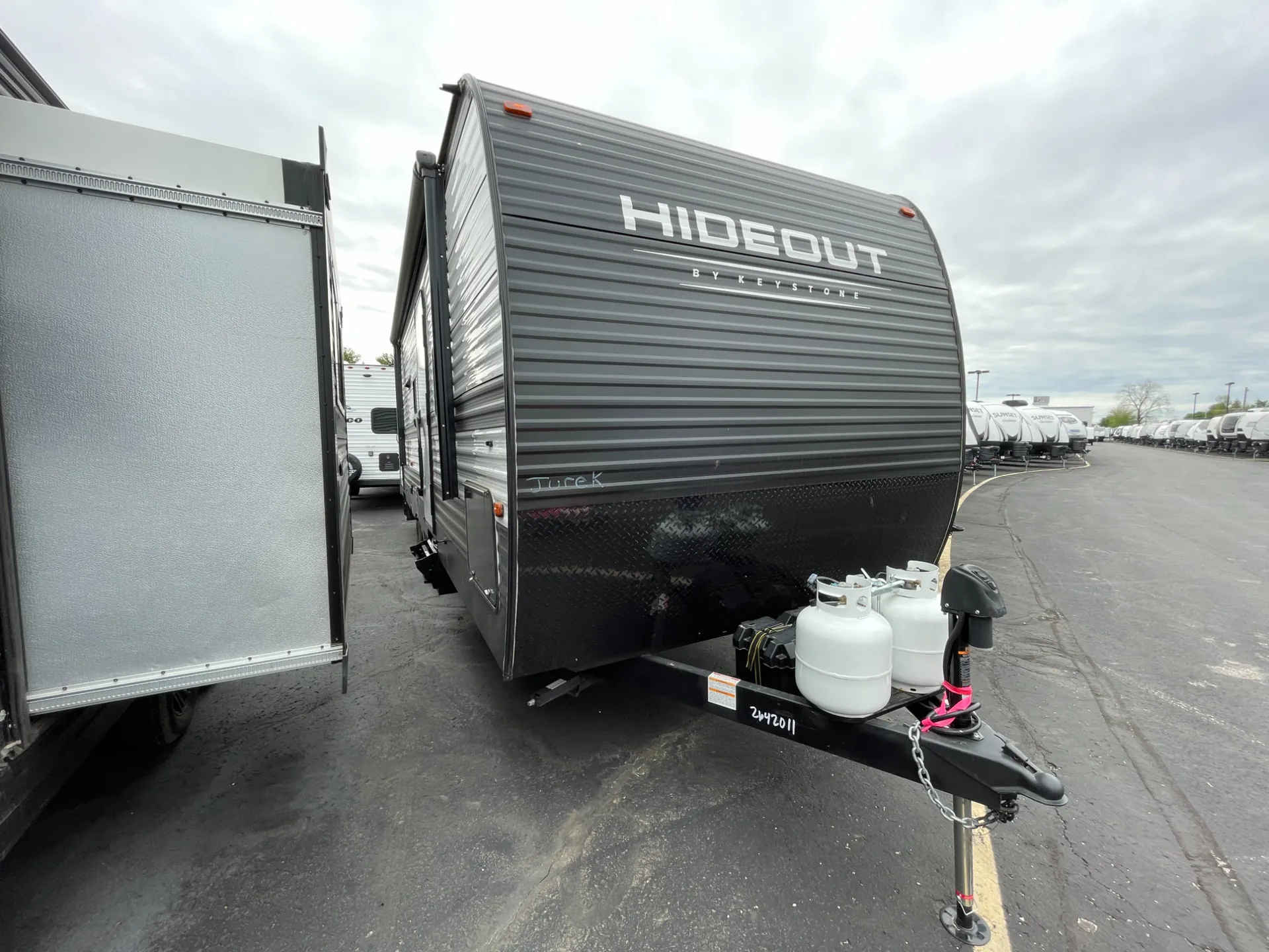 2025 Keystone Hideout Sport East 261BH - Photo 2
