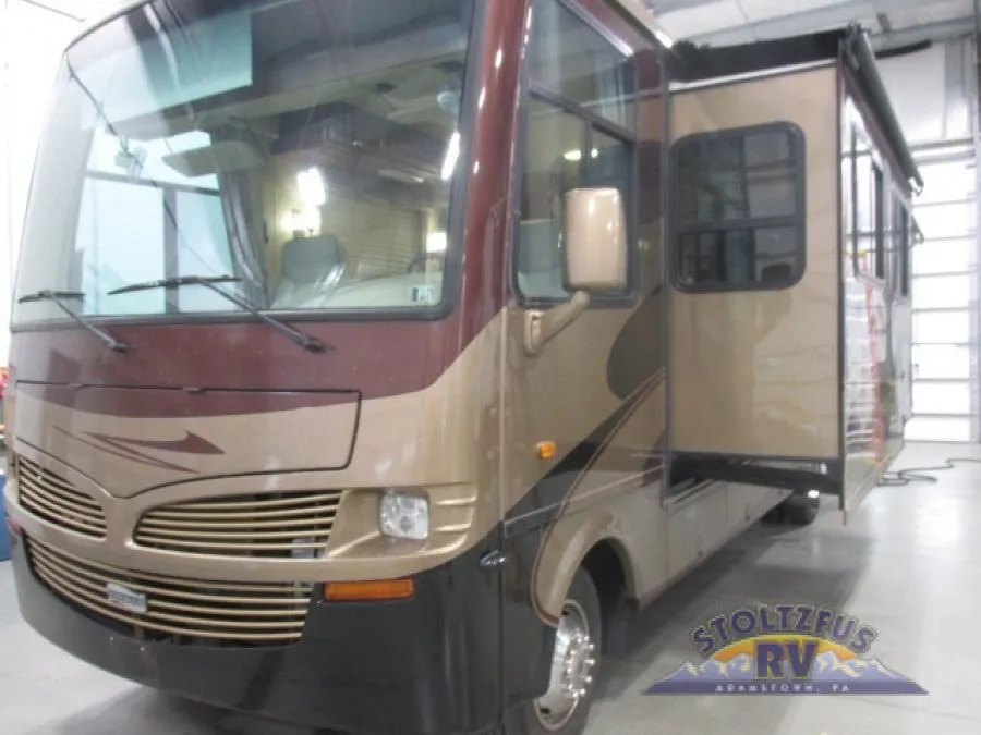2011 Newmar Bay Star Used    3302 - Photo 2