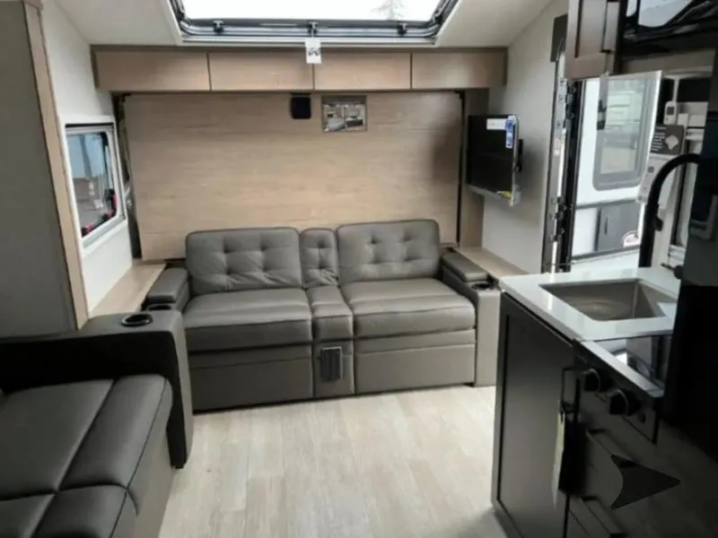 2026 Ember RV Overland Series 191MSL - Photo 4