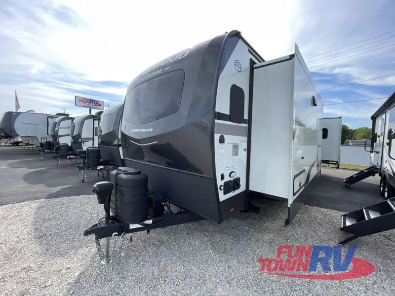 2026 Forest River Rockwood Signature 8339FK - Photo 4