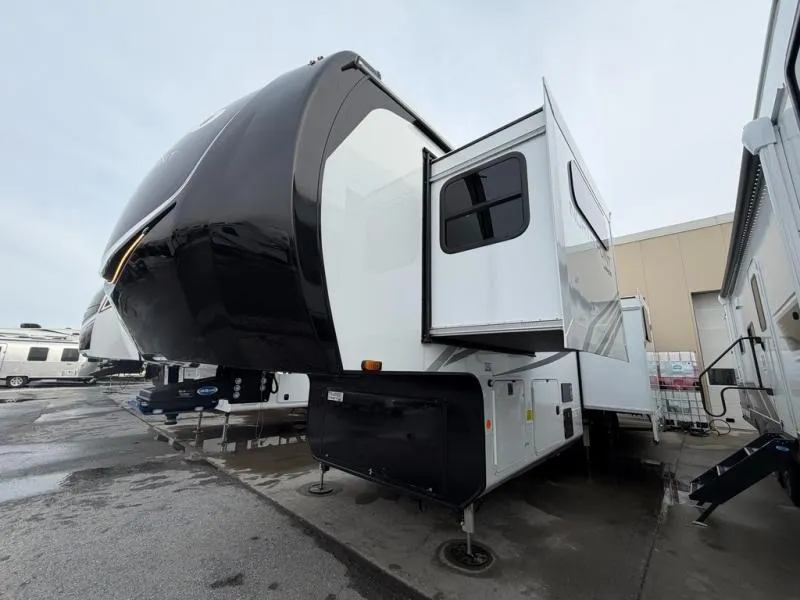 2026 Jayco North Point 377RLBH - Photo 4