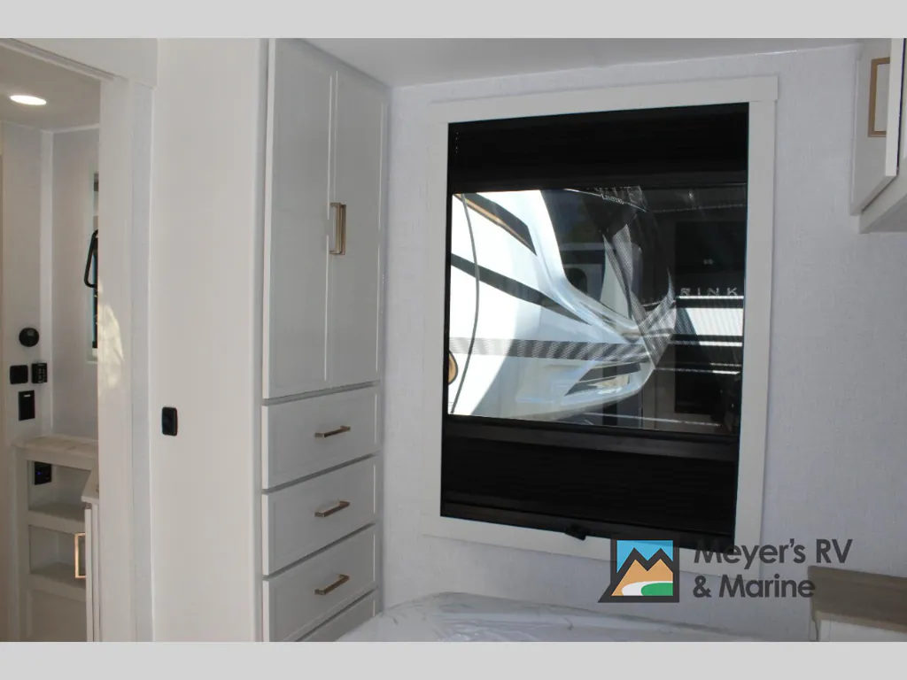 2026 Brinkley Model I 294, Photos photo 25
