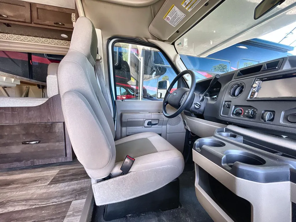 2018 Thor Motor Coach Freedom Elite 24FE - Photo 4