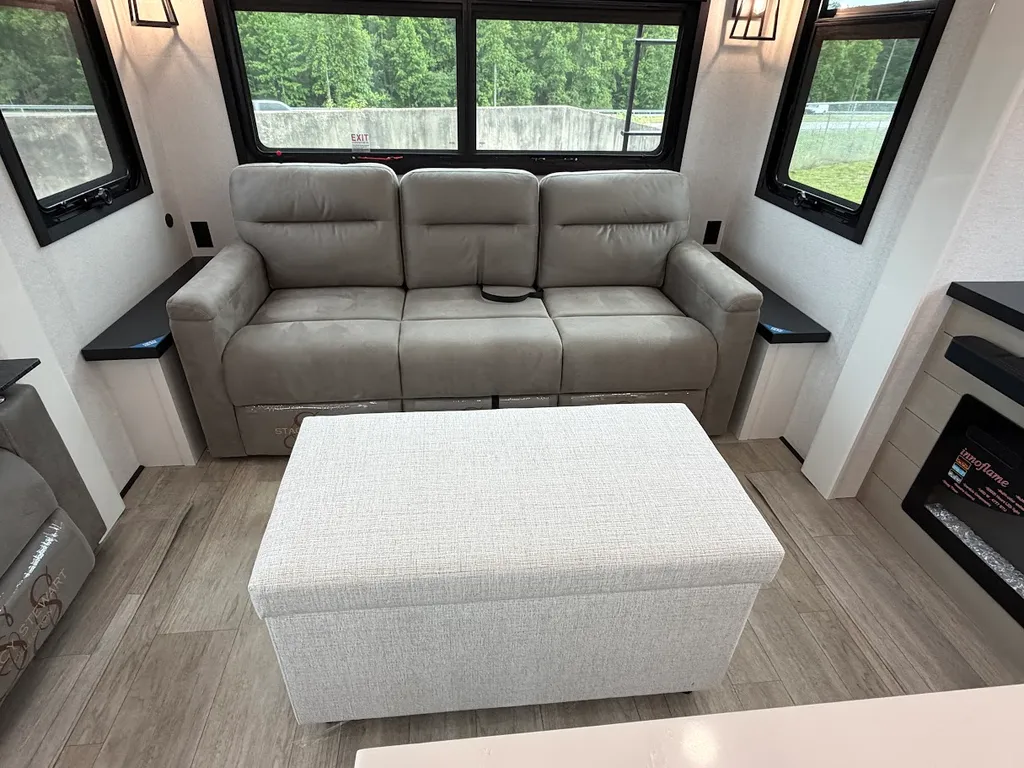 2026 Jayco Pinnacle 36FBTS, Photos photo 25