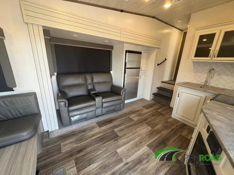 2023 Keystone RV Cougar Half-Ton 24RDS - Photo 3
