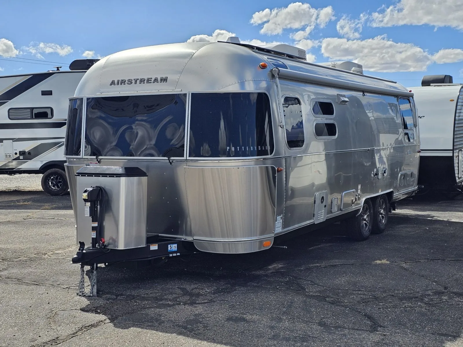 2025 Airstream Pottery Barn 28RB - Photo 3