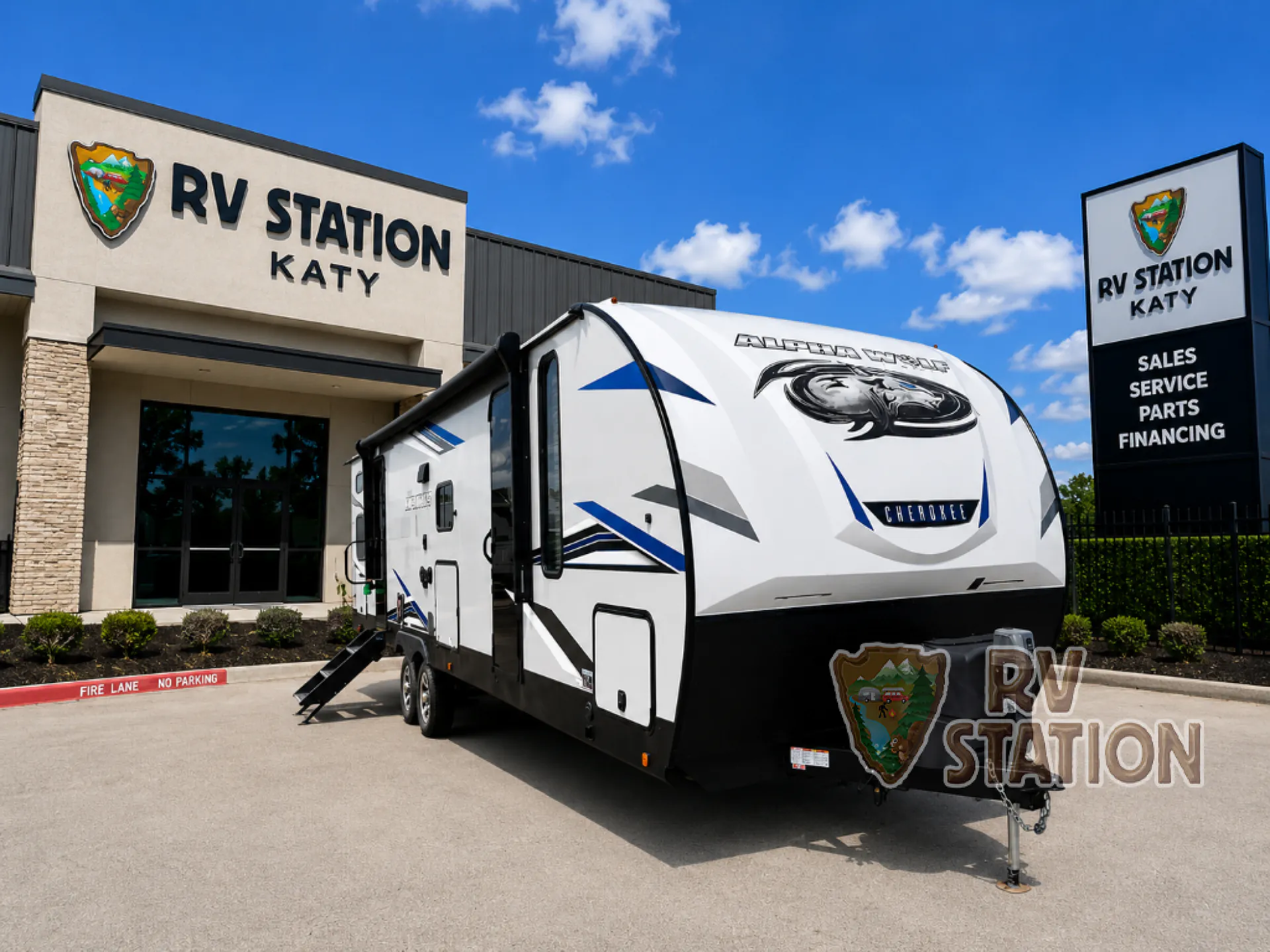 2021 Forest River Cherokee Alpha Wolf 30RDB-L - Photo 2