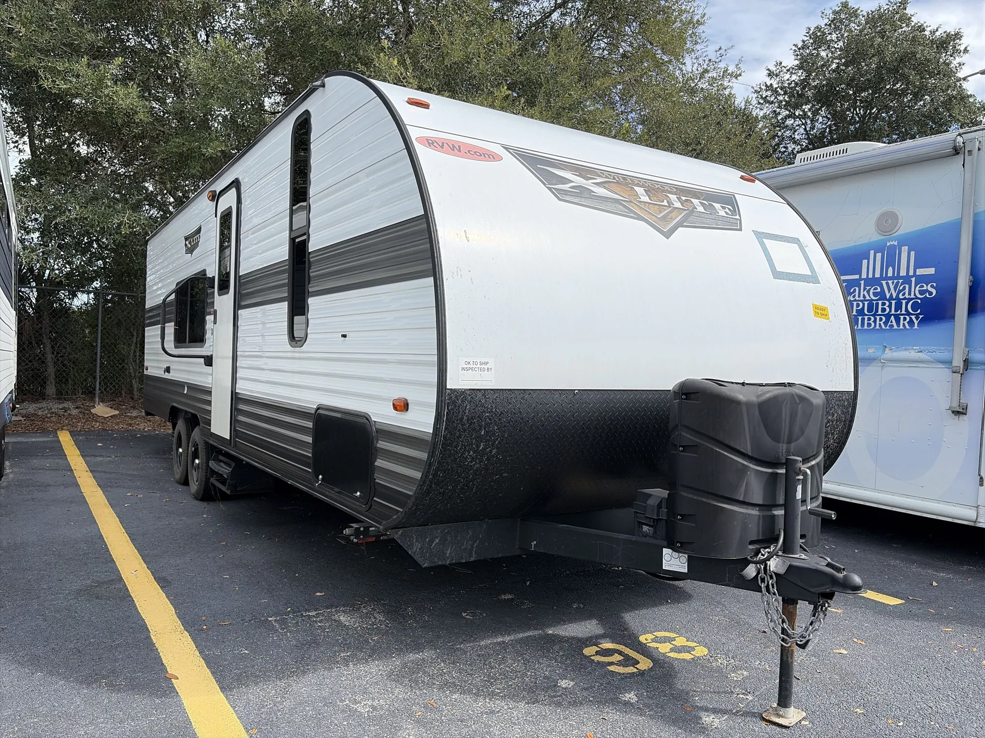 2023 Forest River Wildwood X-Lite 261BHXL