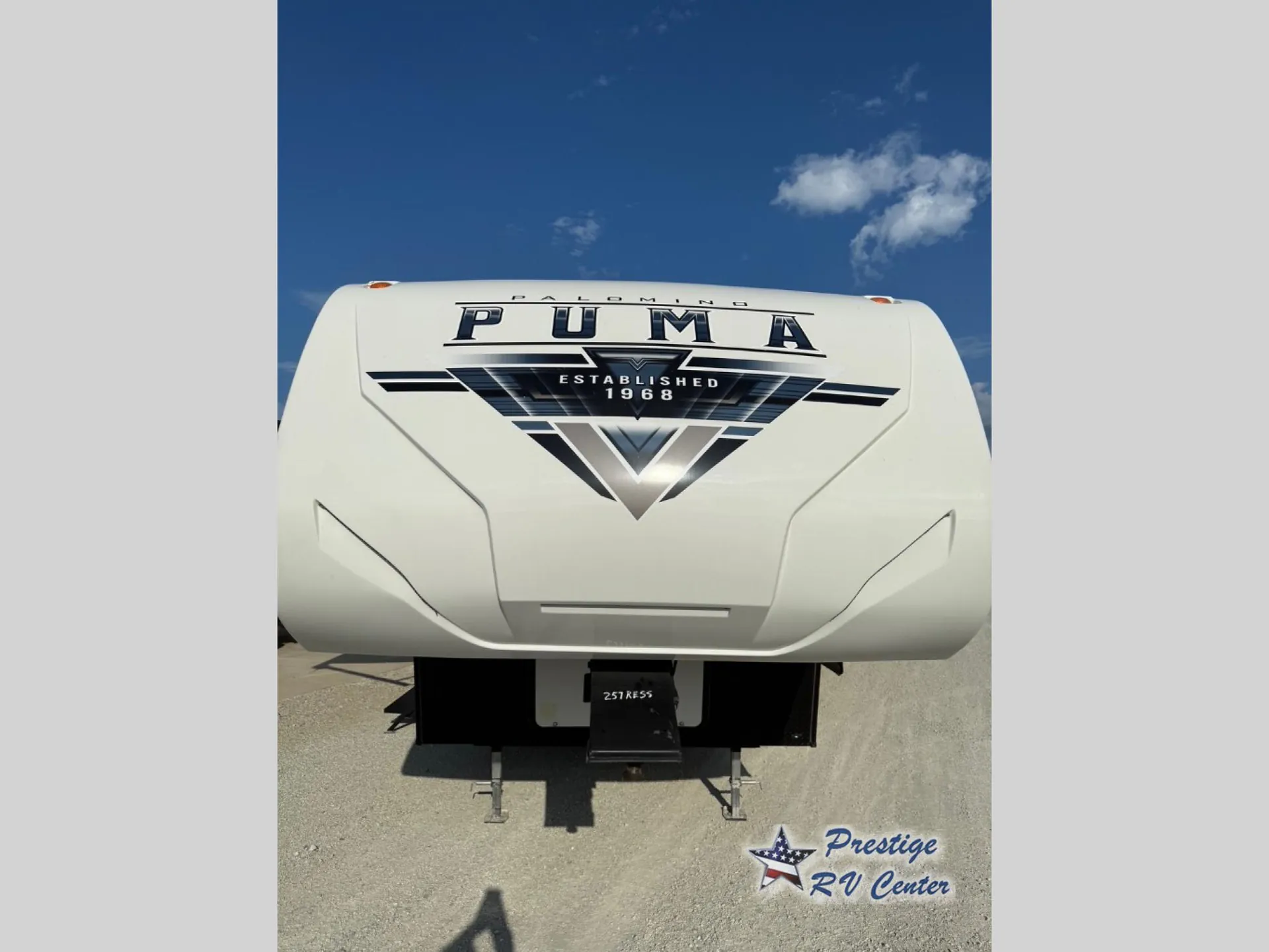2023 Palomino Puma 257RESS - Photo 3