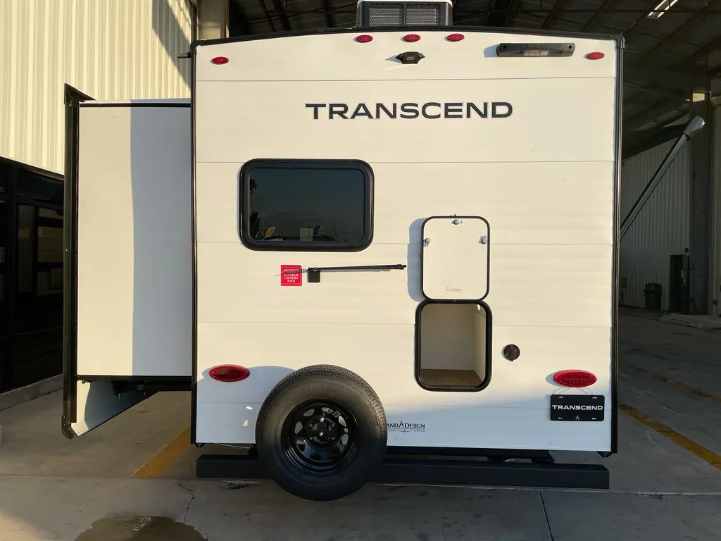2027 Grand Design Transcend 335BHT, Photos photo 6