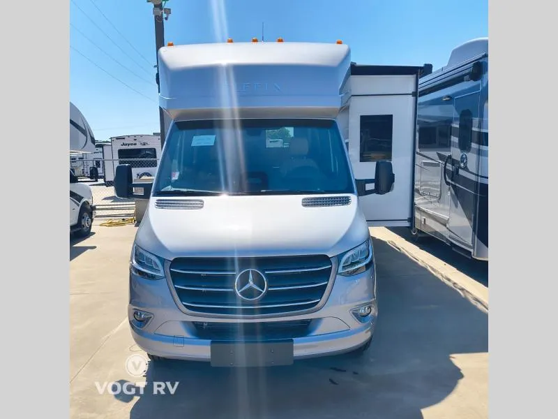2026 Tiffin Wayfarer 25 XPW - Photo 3