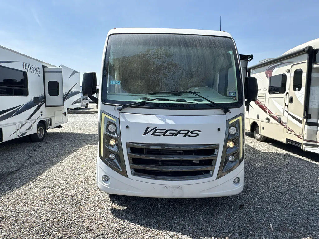 2023 Thor Motor Coach Vegas 24.3, Photos photo 4