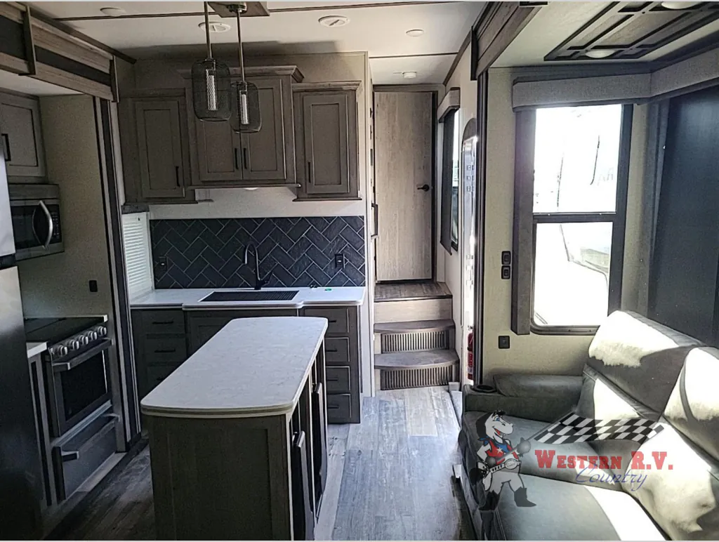 2021 Keystone Raptor 415, Photos photo 7