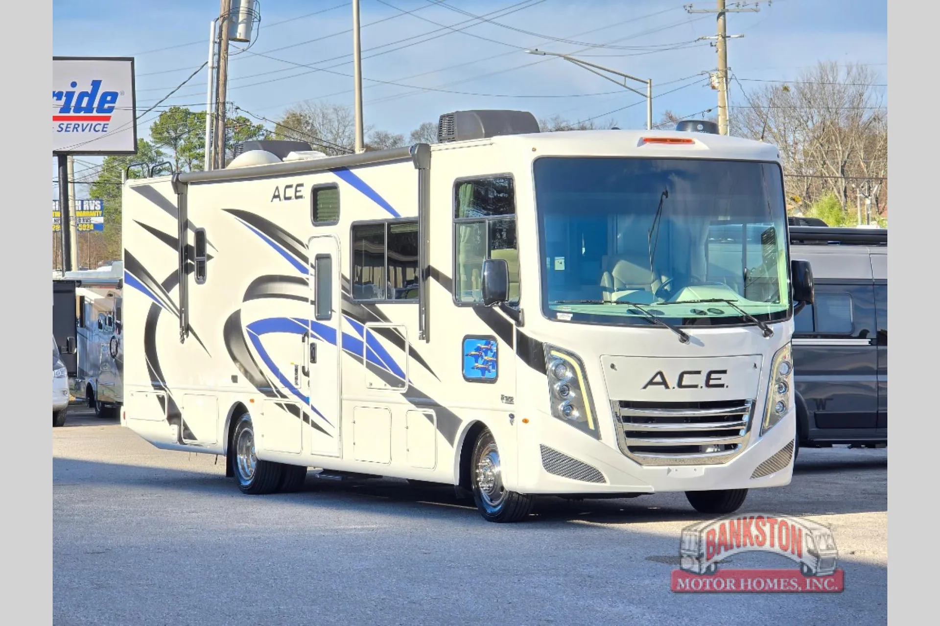 2023 Thor Motor Coach ACE 32B - Photo 2