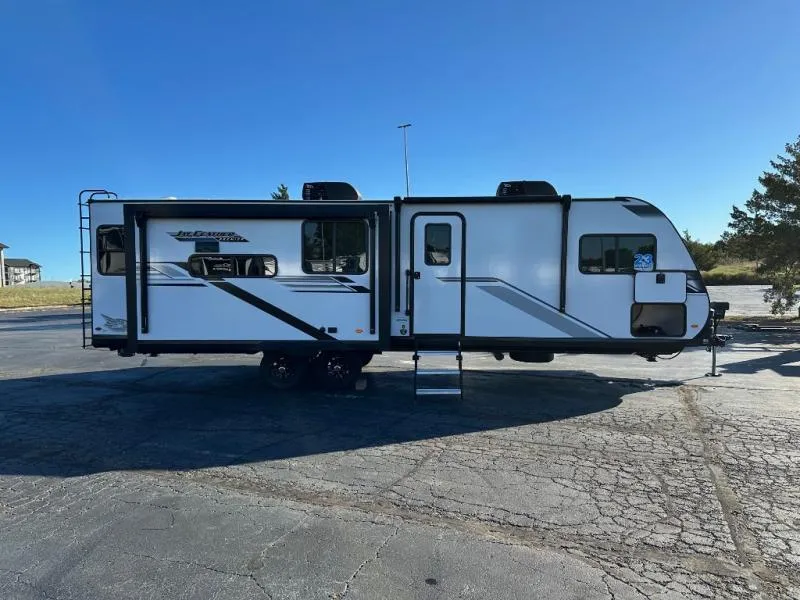 2026 Jayco Jay Feather 27MK - Photo 3