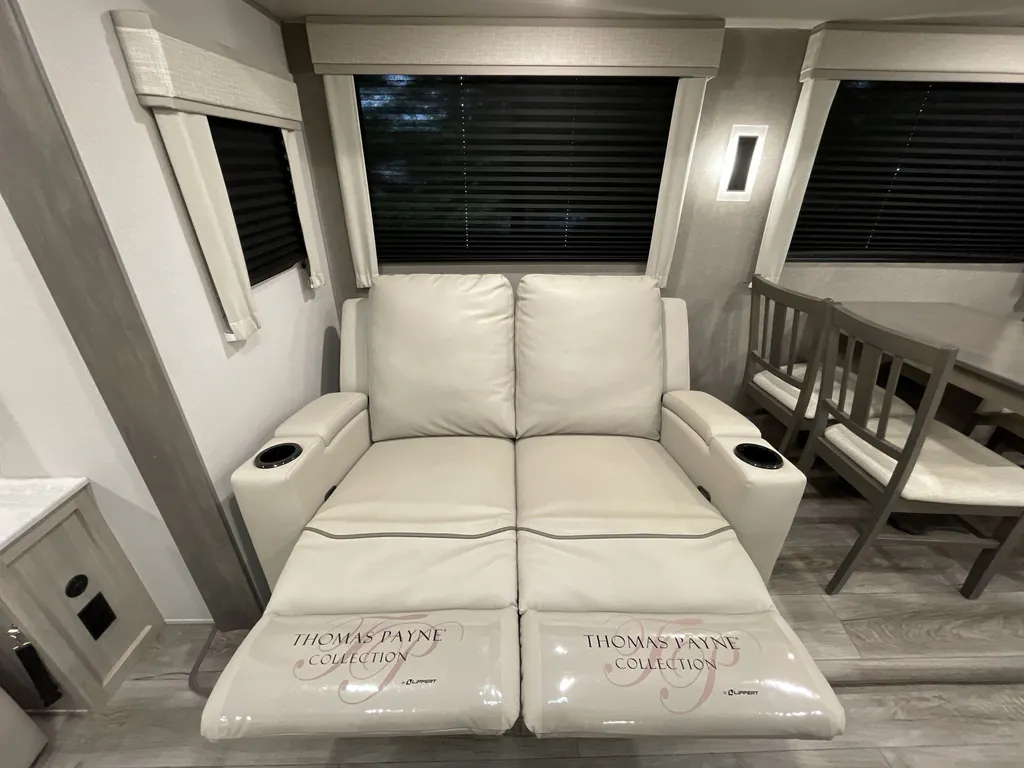 2024 Coachmen Catalina Legacy Edition 283FEDS, Photos photo 13